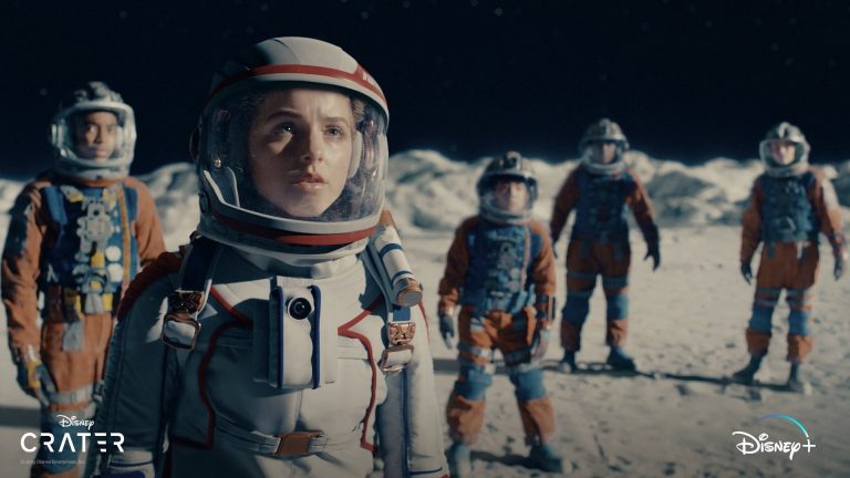 Перші кадри з фільму "Кратер" 2023 від Disney+