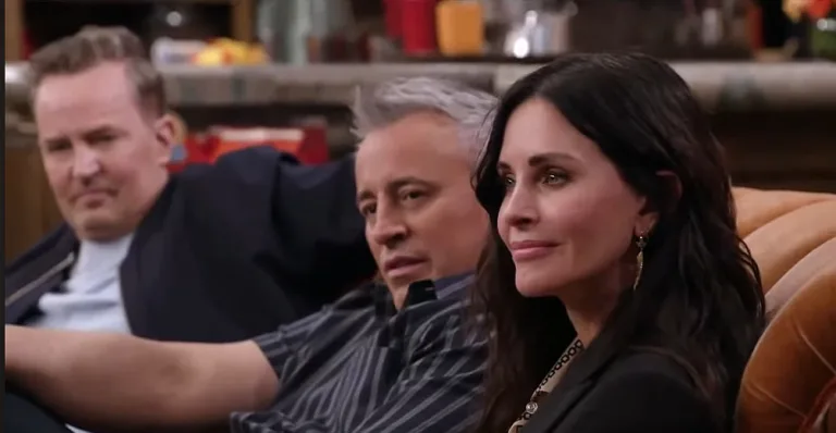 Перезапуск серіалу "Друзі" 4 Перезапуск серіалу "Друзі"