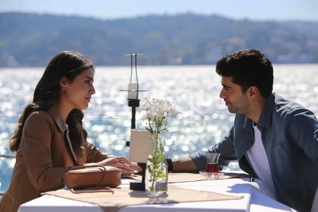 Незвичайні турецькі серіали, про кохання