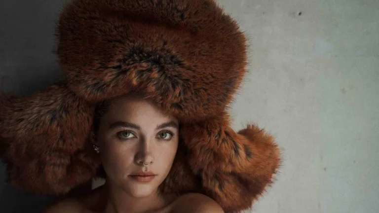 Флоренс П'ю - акторка фільму Оппенгеймер у Vogue 1 Флоренс П'ю - акторка фільму Оппенгеймер у Vogue