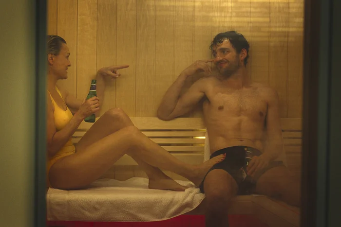 Мінісеріал на вихідні осені - за романом Дівчина мого сина