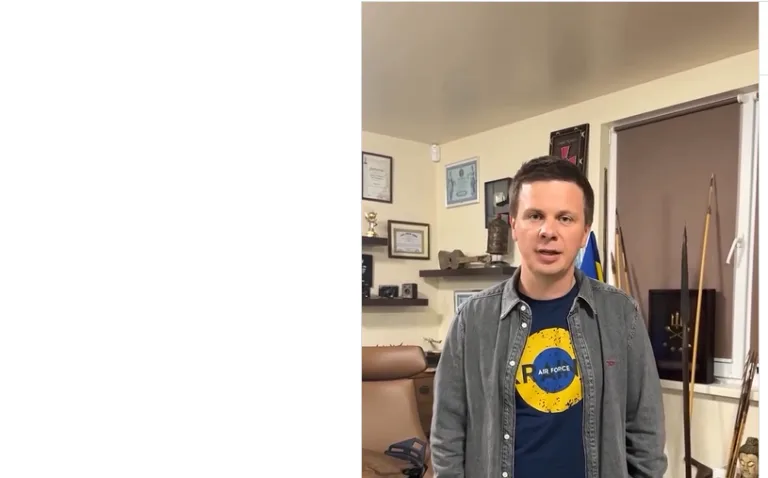 Де дивитися безкоштовно документальний фільм Дмитра Комарова «Вихід»