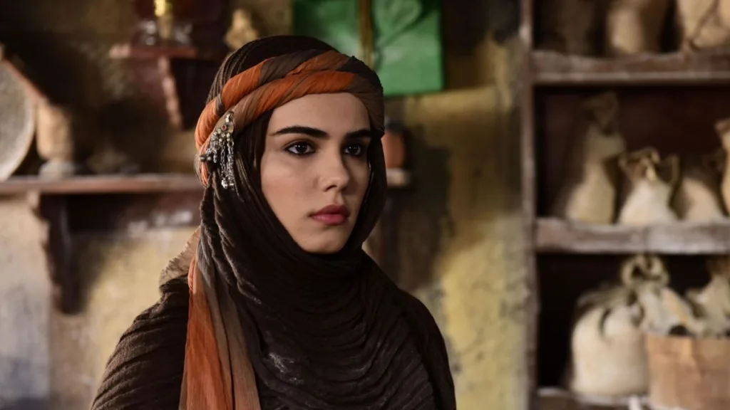 Озгю Кая: талант, краса та життя за кадром турецьких серіалів