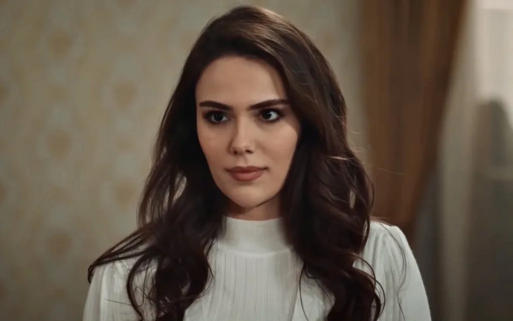 Озгю Кая: талант, краса та життя за кадром турецьких серіалів