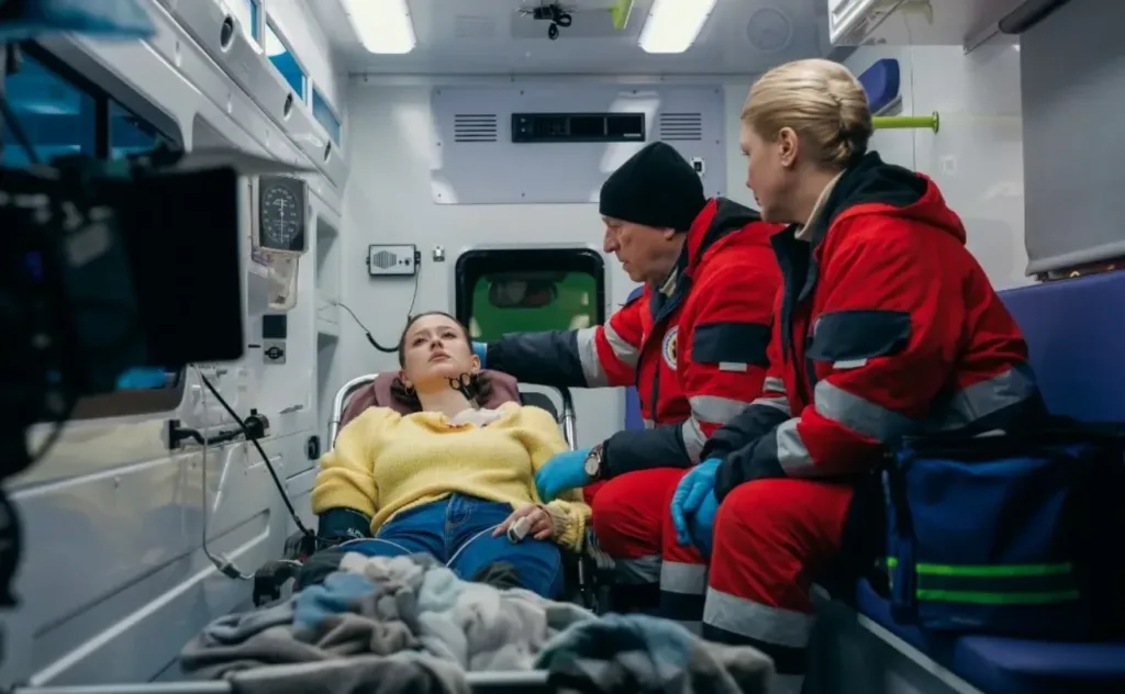 «Швидкарі» 2 сезон: Макс вижив, але його боротьба тільки починається. Коли чекати продовження? 5 «Швидкарі» 2 сезон: Макс вижив, але його боротьба тільки починається. Коли чекати продовження?